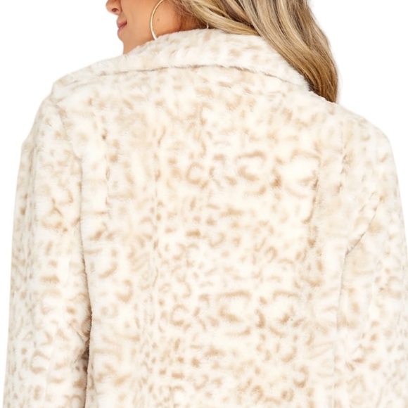 Andree By Unit SNOW LEOPARD PRINT PLUSH FAUX FUR SHERPA FULL ZIP JACKET Sz Large - Picture 3 of 8